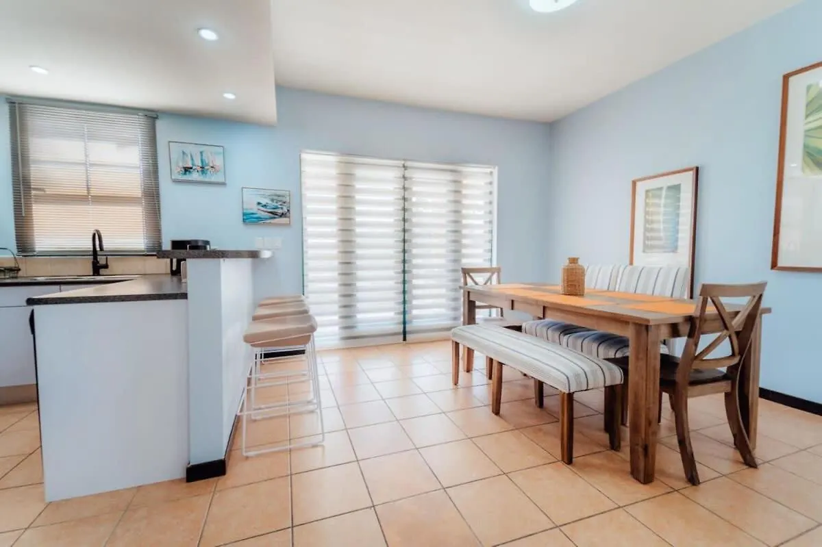 Comfortable House In Tierra Del Sol Resort & Golf Palm Beach
